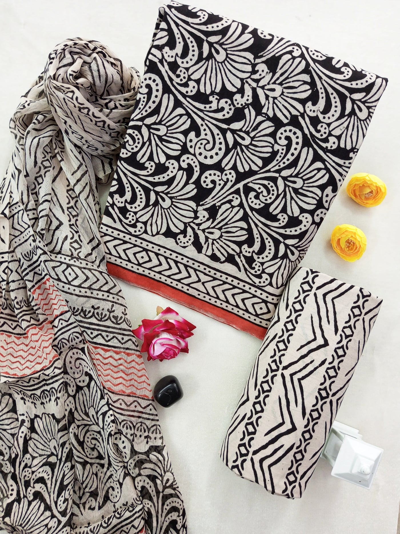 Cotton Suit Set with Chiffon Dupatta ( CH1304 )