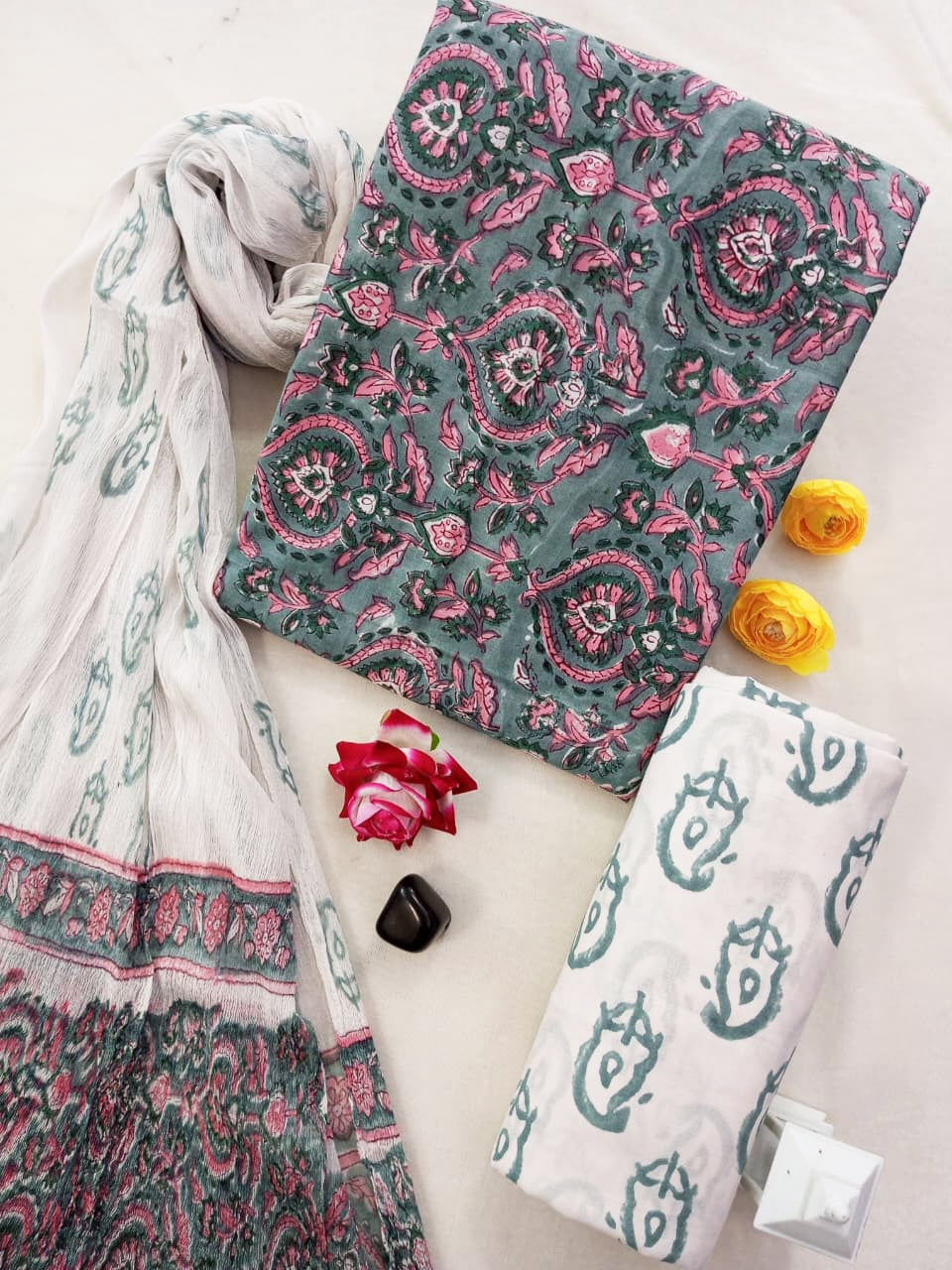 Cotton Suit Set with Chiffon Dupatta ( CH1320 )