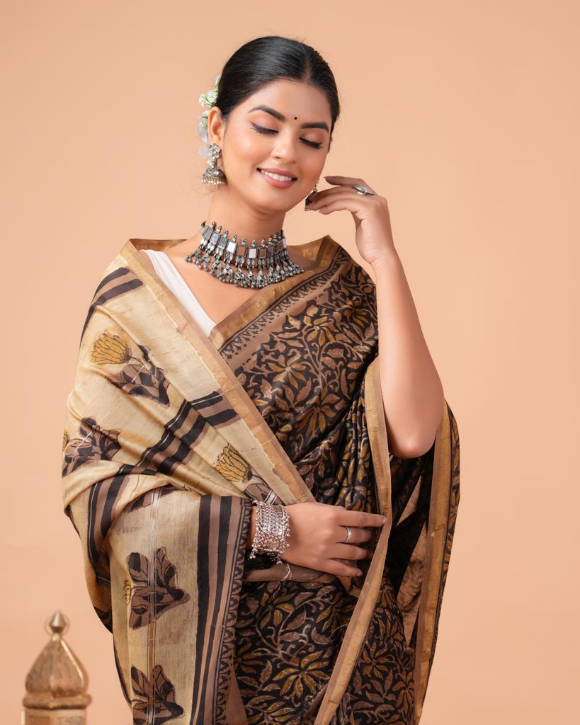 Chanderi Silk Bagru Print Saree with Zari Border ( CS2310 )