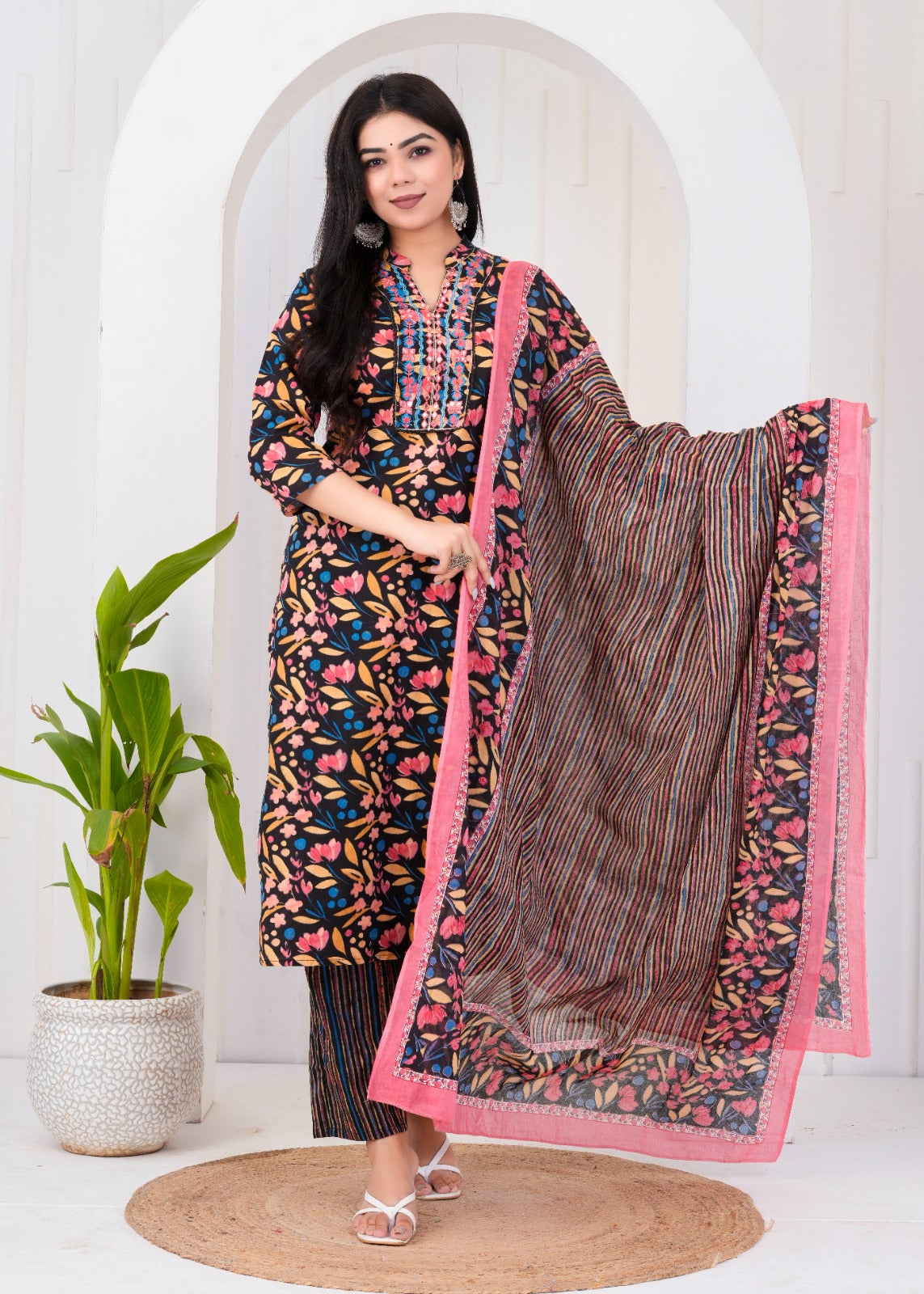 ETHNIC FLORAL BLACK STITCHED COTTON SUIT WITH  COTTON DUPATTA ( CT1003 )