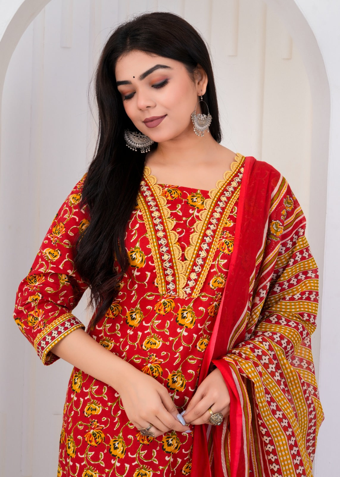 ETHNIC FLORAL RED STITCHED COTTON SUIT WITH COTTON DUPATTA ( CT1010 )