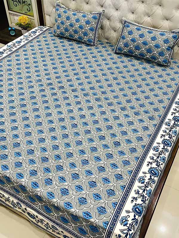 Block Prints King Bed Sheet with 2 Pillow Covers ( BD171210)